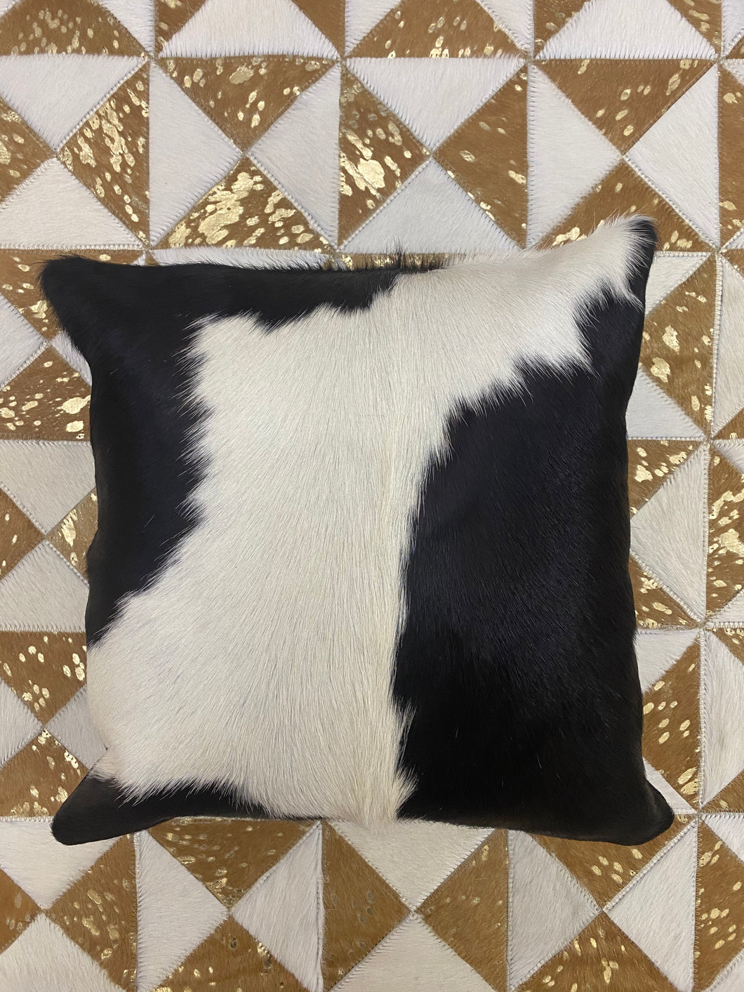 Luxurious Black White Cowhide Cushion